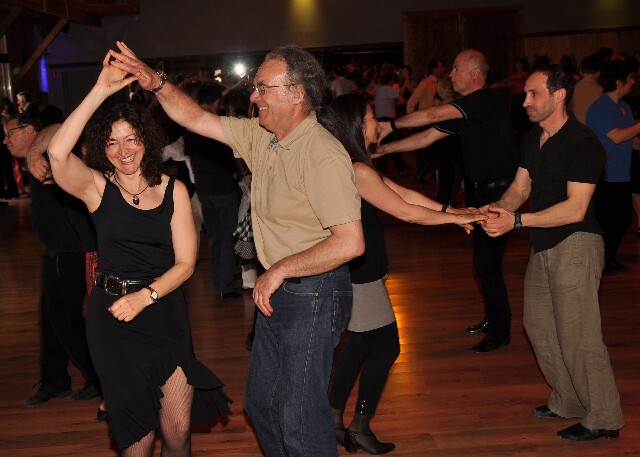 min 2009 05 03 station danse 088